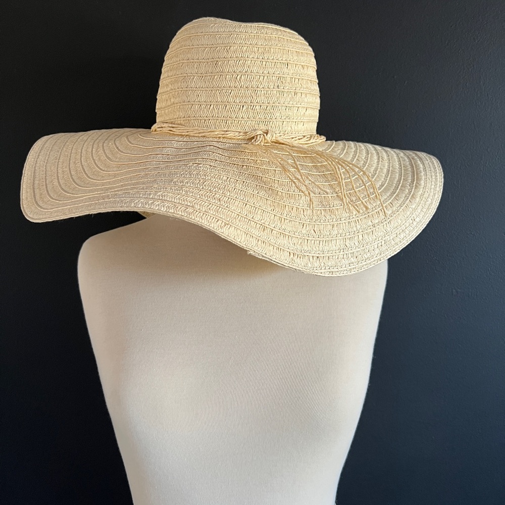 Floppy Wide Brim Sun Hat
